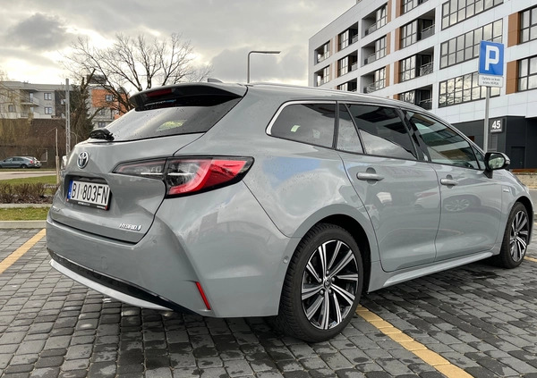 Toyota Corolla cena 99900 przebieg: 29900, rok produkcji 2021 z Białystok małe 379